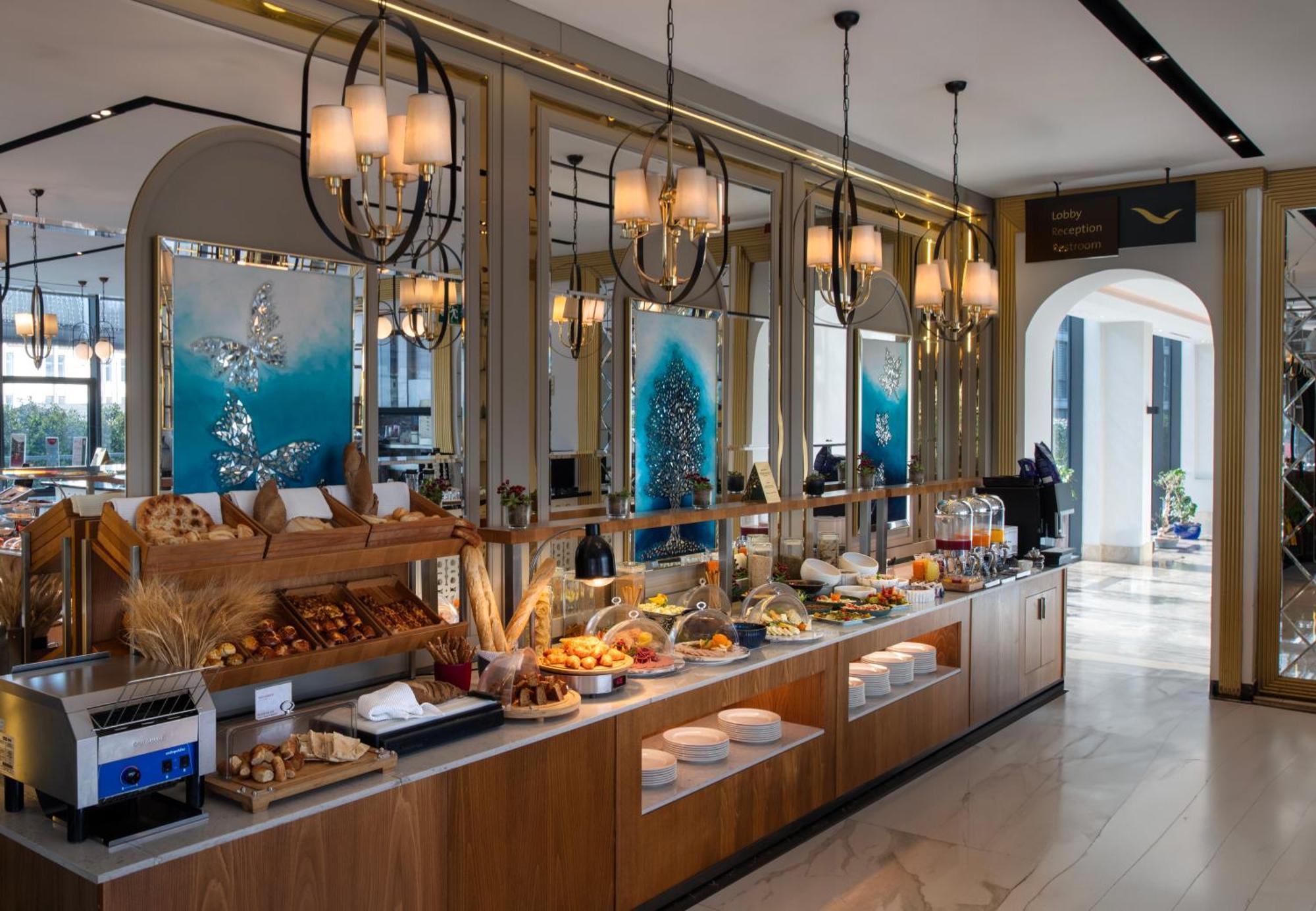 Movenpick Living Istanbul West 호텔 외부 사진