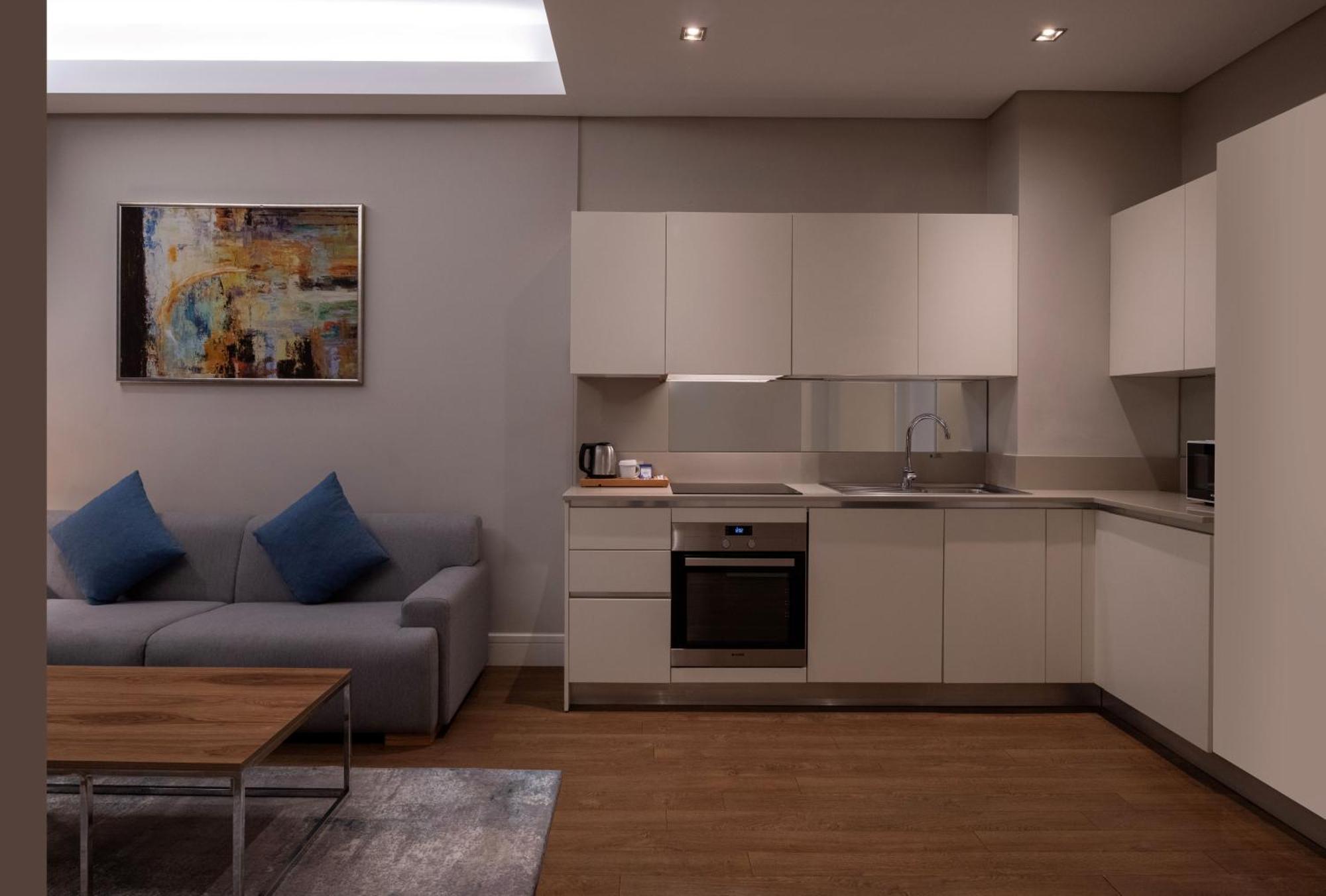 Movenpick Living Istanbul West 호텔 외부 사진