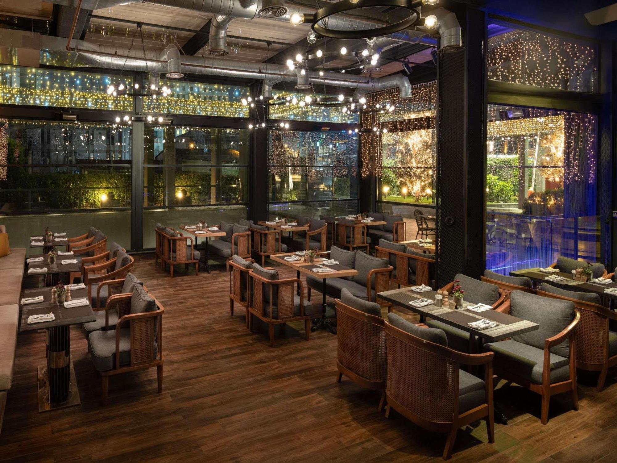 Movenpick Living Istanbul West 호텔 외부 사진