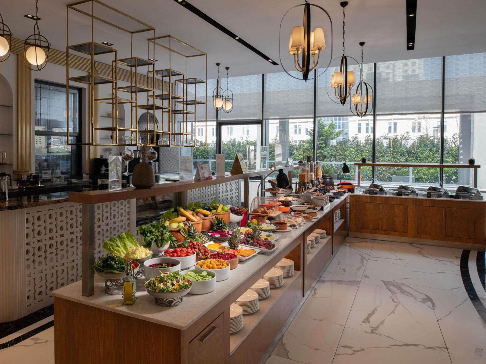 Movenpick Living Istanbul West 호텔 외부 사진