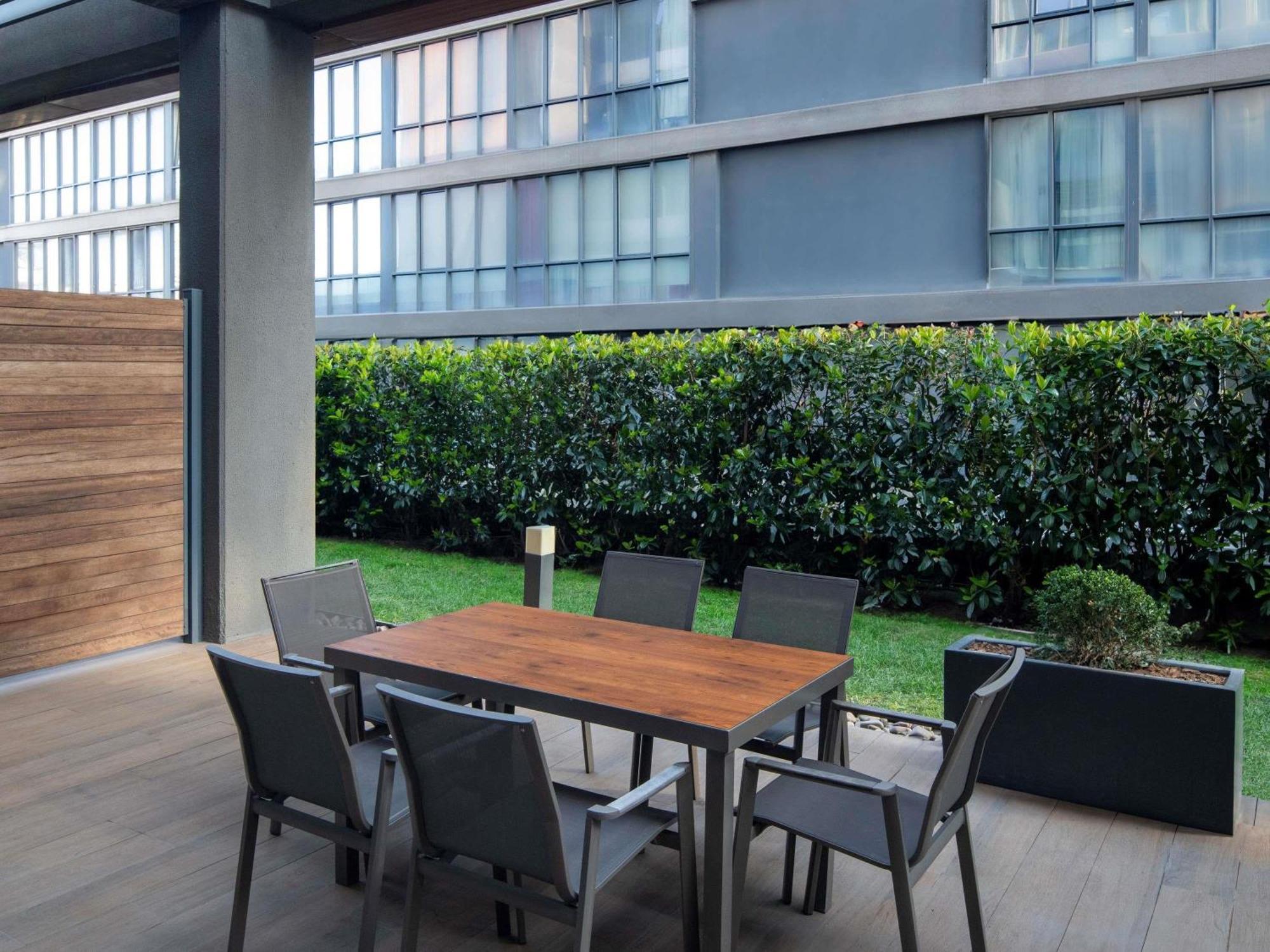Movenpick Living Istanbul West 호텔 외부 사진